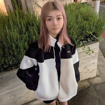 FC2-PPV-4687325 [BT](FC2) 20歳 夢に突き進む美容系字生 チンポが忘れられないのかお金のためと建前に再度連絡いただいちゃいました