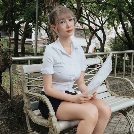 FC2-PPV-4689908 [BT](FC2) 【初撮】【口内射精】22歳台湾美巨乳。エロいボディで奉シ。嫌だけど採用のため面接官の精液を全部受け取るしかない