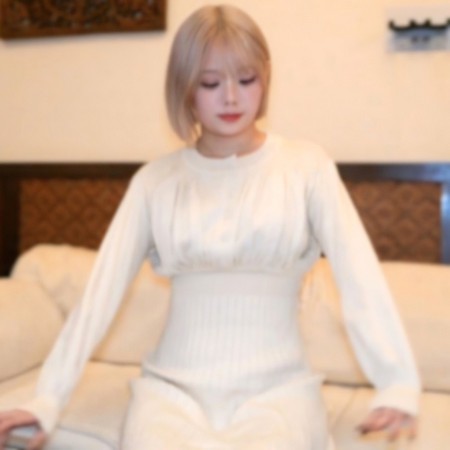 FC2-PPV-4669361 [BT](FC2) 【無】 第二弾！Ｅカップ美乳色白美女！大好評につき再登場⤴実はおっぱいも良いですがお尻も美尻でした。ゴックンと中だし二発！特典高