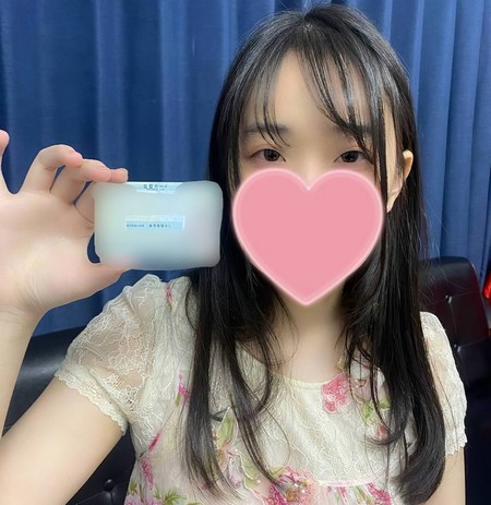 FC2-PPV-4633039 [BT](FC2) 完全素人18歳ベトナムから来た童顔の可愛いグエンちゃんに日本のやり方を教えてあげる。凄く恥ずかしがり屋で反応も最高です。