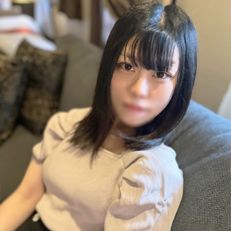 FC2-PPV-4621974 [BT](FC2) 某有名大学4年　暇すぎてX裏垢で密会　内緒で生チンポ挿入「あったかい...」大量中出しで悪いムスめを小作り成敗