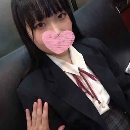 FC2-PPV-4621834 [BT](FC2) 【無・個撮】アイドル並みに可愛いミニマム童顔美女18歳に制服着せてハメ撮り！【特典で高画質】