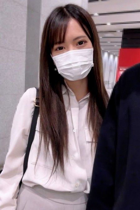 FC2-PPV-4693525 [BT](FC2) **のため働く人妻だったOL。仕事に追われ欲求不満そうなので、剛毛まんこを中出し精子で満たしてあげました。