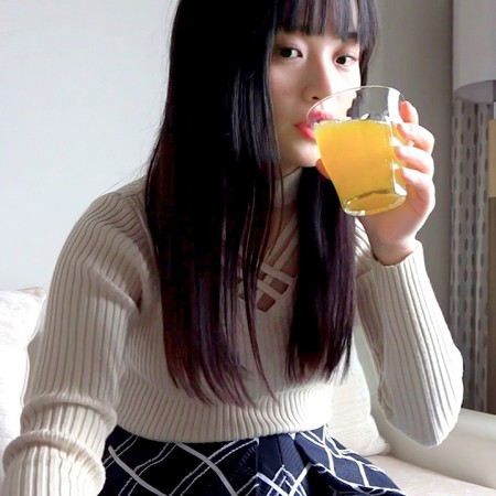 FC2-PPV-4605029 [BT](FC2) ”人気ダンスアイドルグループ元メンバー”超剛毛19歳 正統派美女 衝撃のFC2デビュー【素顔出しサンプル映像あり】