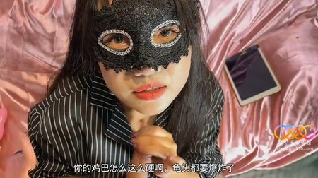 (星空無限傳媒)(xk-79)(20240729)趁著爸爸不在家和絲襪後媽通姦-洪真豬