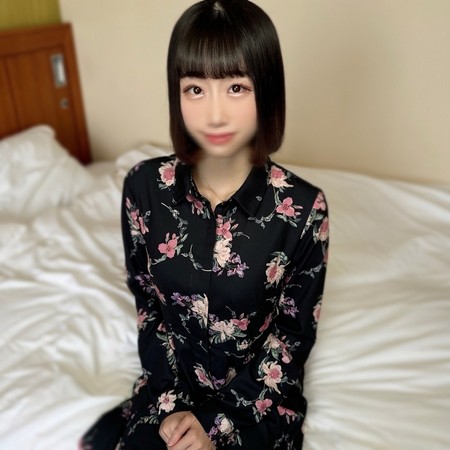 FC2-PPV-4605286 [BT](FC2) 神乳！【無】【パイ射・中出し】神乳の授にゅう手コキで大興奮して発射。物足りなくてシャワーの後に中出しSEX。特典あり