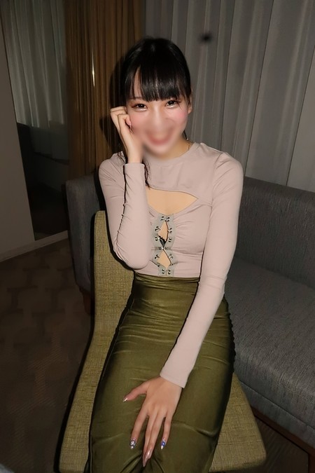 FC2-PPV-4607884 [BT](FC2) [無修正・完全素人・中出し・潮吹き]＜モデル志望の都内在住２１歳Fカップ！＞美脚が自慢のきれいなおねえさんにたっぷり中だし