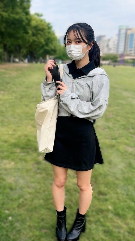 FC2-PPV-4687295 [BT](FC2) 【ぱ.顔出し】分かる人は分かるあの子にご奉仕され射精天国！ごっくんからの３連続中出し気持ち良すぎるって！！