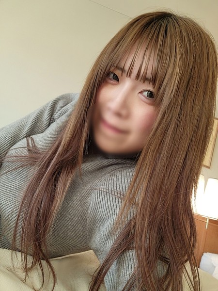 FC2-PPV-4613643 [BT](FC2) 【無修正】春のマン祭り～自ら開く花びら餅はピクピクで超敏感！！限界まで見せます、濃厚イチャラブセックスの一部始終 / 美玖(22