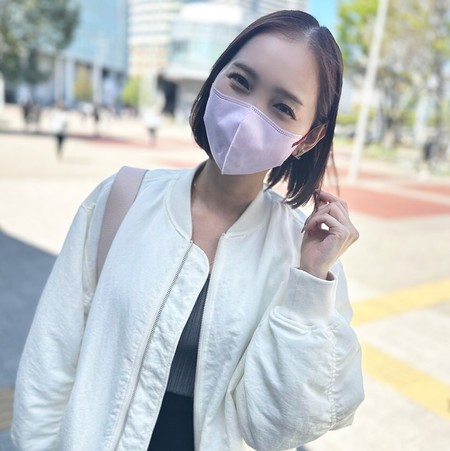 FC2-PPV-4679047 [BT](FC2) 政治家の妻に転生した銀座高級クラブの元エース旦那とSEXレスで溜め込んだ性欲がディルドオナニーで暴走！？フェラ＆チポで白目痙攣イ