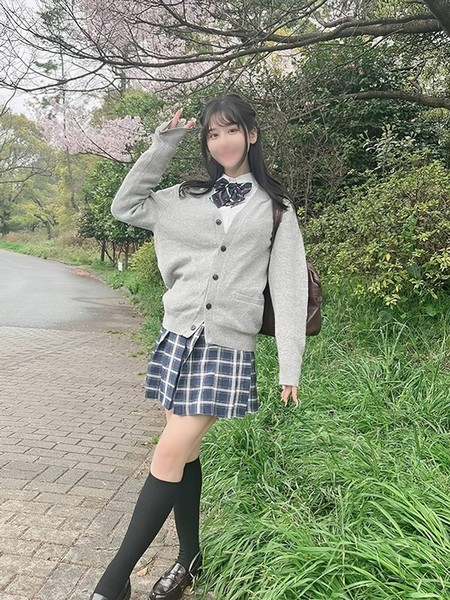 FC2-PPV-4669180 [BT](FC2) 茶道部えみちゃん・18歳　隠れ巨乳な色白スレンダー美人　春の陽気でムラムラ発情中出しおせっせ先着高画質特典付き