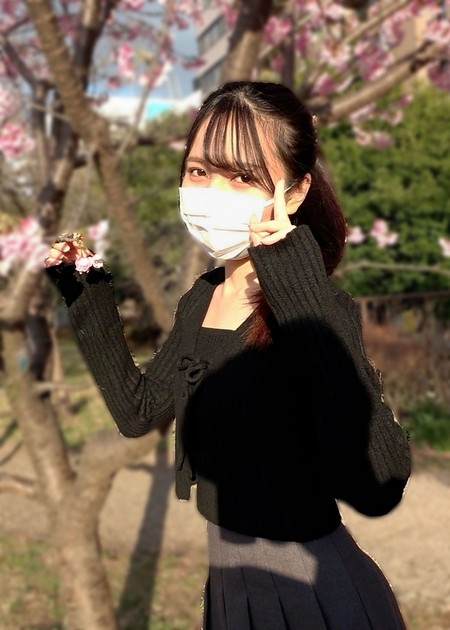 FC2-PPV-4663348 [BT](FC2) 【ぱ・顔出し】分かる人は分かるあの子と奇跡の再開！4年ぶりのおまんこ相性良すぎて連続中出ししちゃいました。