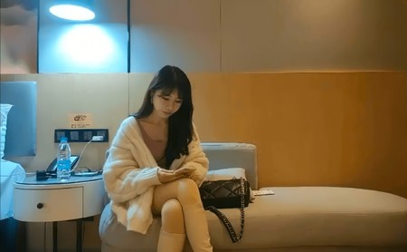 (杏吧傳媒)(xb-542)(20250409)高顏值白靴性感妹子啪啪舌吻口交摸逼上位騎坐