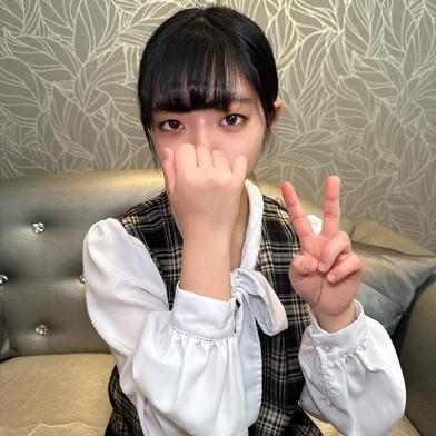 FC2-PPV-4706691 [BT](FC2) 男性.経験 .0人 【2.作.品】ゆずちゃん卒. 業後、未./. 理.陰毛のオマンコに3P .調._教./無././か 中.出しまで。