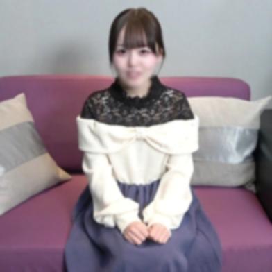 FC2-PPV-4712423 [BT](FC2) 【お宝】アイドルデビュー前の秘蔵映像。カメラの前で恥じらい、白く細いカラダが赤くなる。ステージ上では見ることのできない淫らな姿。