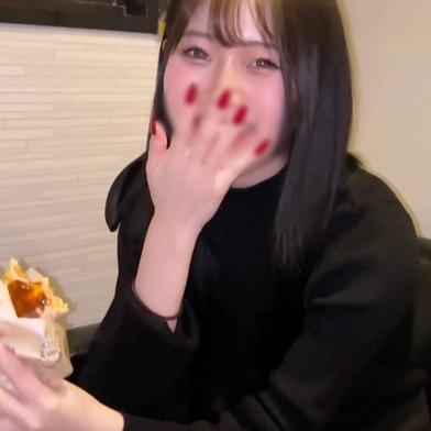 FC2-PPV-4713801 [BT](FC2) 芸./.能系モデルちゃんとの再会！！ファンの前では絶対に着ない激エロコスプレで生中出しセックス。