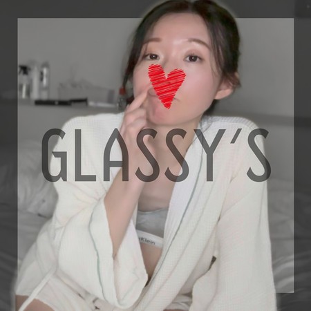 FC2-PPV-4701919 [BT](FC2) #25 可愛過ぎる日本人スレンダー美女と大量潮吹き生ハメSEX│GLASSY'S