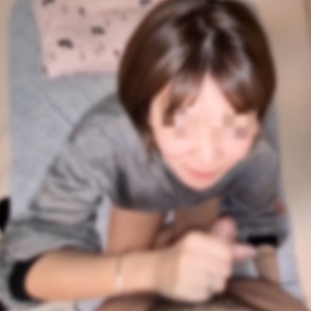 FC2-PPV-4724489 [BT](FC2) 【素人個撮】【3ｐ】【連続中出し】モニタリングスペシャル！！押しに弱すぎるムラムラした若妻を呼び出し気持ちよくなってる最中に突然