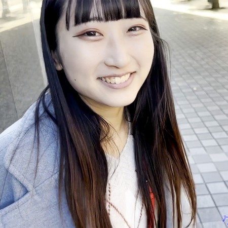 FC2-PPV-4723372 [BT](FC2) 完全顔出し！某上場企業OLなぎさちゃん(24\)と白目剥き痙攣イキしまくり中出しセックス