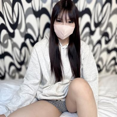 FC2-PPV-4729776 [BT](FC2) これで最後！【無】【中出し2回戦】彼氏持ちのふわふわおっぱい18歳が他人棒でメス犬のように鳴く。完全なオナホになり、2回も中出し