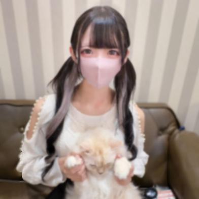 FC2-PPV-4733652 [BT](FC2) 顔出し！「んお゛お゛～ッそれ好ぎ」オホ声で喘ぎまくる服飾学校に通うｺﾝｶﾌｪ嬢。色恋仕掛けて敏感まこに開発成功。桃尻わし掴みで激