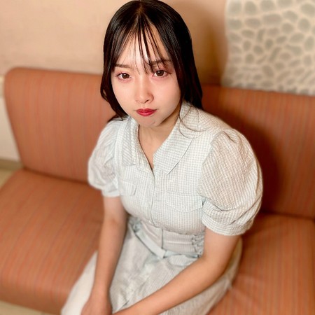 FC2-PPV-4734296 [BT](FC2) 特典で無修正 168 ごーほー18歳の天真爛漫なつむぎちゃんを大人の世界にお導きした思い出の動画。初めての中出し。