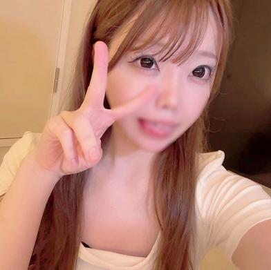 FC2-PPV-4738616 [BT](FC2) 【05・顔出し】汗だく姿が魅力な女性専門インストラクター。うぶな美女が暑い部屋で中出しセックスしたら覚醒した。