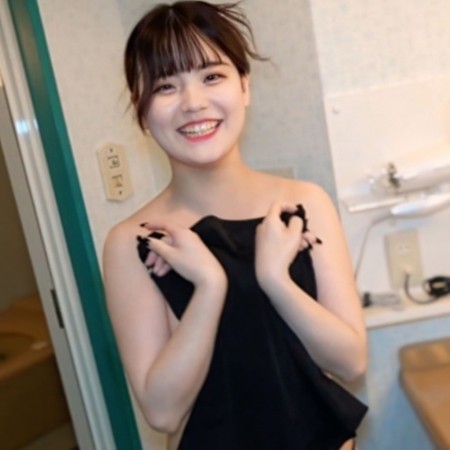 FC2-PPV-4734762 [BT](FC2) 【無】天使の笑顔！最高に可愛いＥカップ美女⤴常に楽しそうに微笑んでくれる可愛いお顔に顔射！ゴックン、中だしの三発！特典高画質