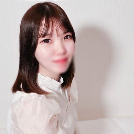 FC2-PPV-4739854 [BT](FC2) 【理性崩壊】ドM　某有名大学に通う文系ムスメを高層階に連れこみバチ凹！高速ピストンに白目でイキまくりでチポおねだり。