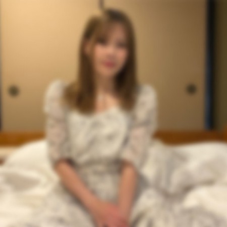 FC2-PPV-4740827 [BT](FC2) 【無修正】【顔出し】見た目はエステとか美容系なのに給食センターで働く美人妻が弄ばれる。