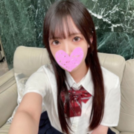 FC2-PPV-4747824 [BT](FC2) 【無修正】アイドル顔の清楚系黒髪ロング【19歳】癒しのエロフェラ!!