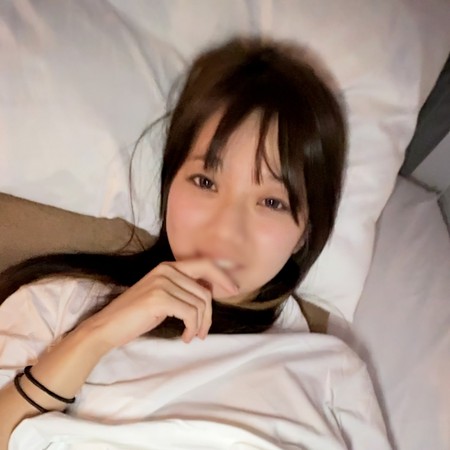 FC2-PPV-4751641 [BT](FC2) 夏休み中のアiドル級ルックスを「すっぴんエッチ撮影」してみました。