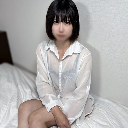 FC2-PPV-4751594 [BT](FC2) 従順なメス犬！【無】【中出し】犬顔のドMちゃんとプライベートSEX。舐めろと言えば舐める、入れたいと言えば股を開くタイプ。生ハメ