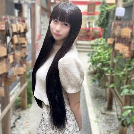 FC2-PPV-4757663 [BT](FC2) 「趣味はｼｬﾜｰｵﾅﾆｰです…」大手企業の合格を願う黒髪清楚の就活生ﾚｲｶちゃん。引き締まった太ももに勃起不可避。ｵｲﾙで輝くえ