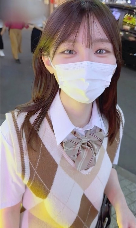 FC2-PPV-4756319 [BT](FC2) 【過去最高出資】”芸能スカウト殺到”の超美形ハーフ18歳に人生初のピル無し生中出し。制服姿で出演　90分超え4K高画質撮影希少映