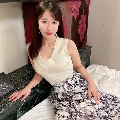 FC2-PPV-4777574 [BT](FC2) 【無修正】奔放な元ＣＡセレブ妻（28歳）旦那がいても他人棒欲しがるエロ過ぎる美人妻と白昼の濃厚ホテルセックス!! 勃起ペニスに自