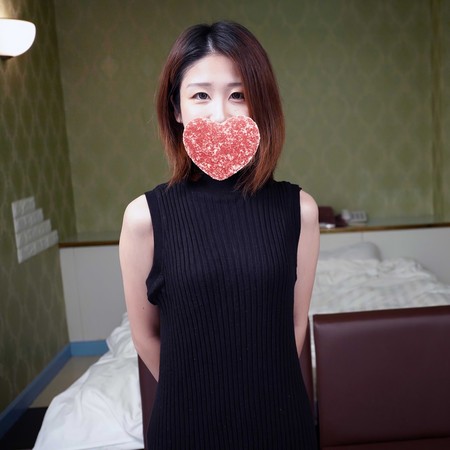 FC2-PPV-4779559 [BT](FC2) （高画質特典・本編顔出し・無修正）アダルトビデオに出たい２４歳素人、面接後中出ししてあげました