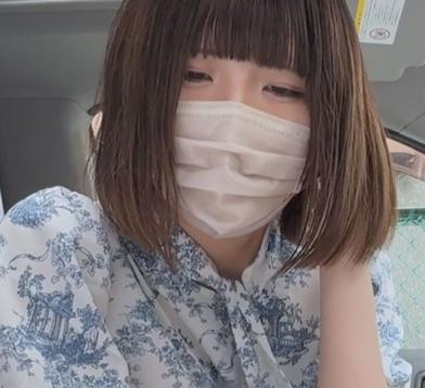 FC2-PPV-4782427 [BT](FC2) 8/23 log1A：りか　「可愛くないです///」が口ぐせの貧困陰キャ巨乳女と車内フェラ