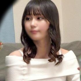 FC2-PPV-4786318 [BT](FC2) 2年間自慰のみご無沙汰マコがGスポ刺激に耐えられず大量潮吹きw【なのは レンタルビデオ店員】