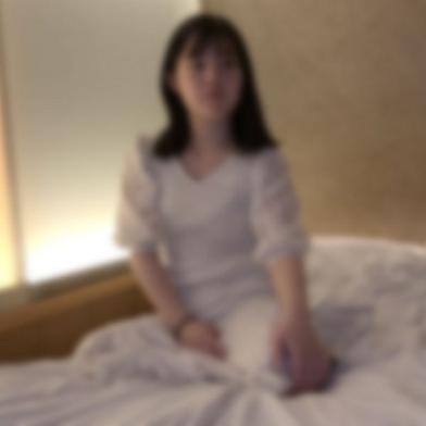 FC2-PPV-4792521 [BT](FC2) 【顔出し】【中出し】他人棒で白目をむいてイキ狂う保育士人妻は白昼堂々ド淫乱ぶりを見せつけてくれました。