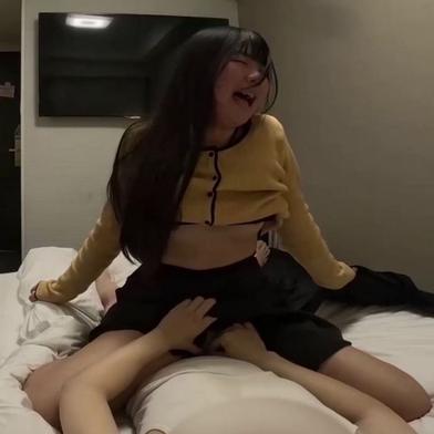 FC2-PPV-4803684 [BT](FC2) 【顔出しあり】無邪気な黒髪美人ちゃん2回目はローター散歩でドキドキプレイ！生中出しで情熱的に感じまくっちゃいます！！【個人撮影】