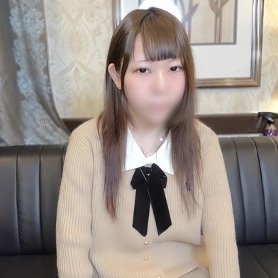 FC2-PPV-4807059 [BT](FC2) （本編顔出し）訳あり大生がお金稼ぎのためにハメ撮りに挑戦。引き締まった体つきとパイパンマコに興奮度MAX。遠慮なく大量中出しで種