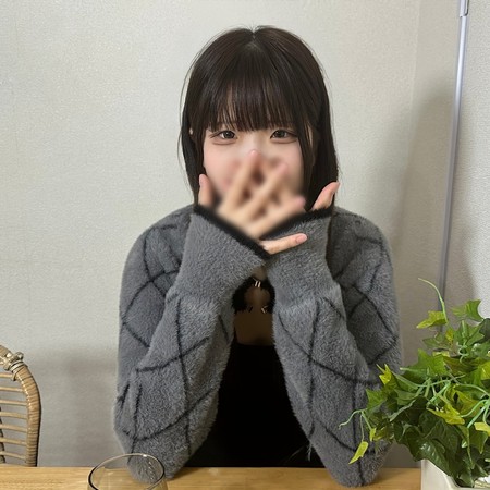 FC2-PPV-4813043 [BT](FC2) 【初撮】【半外半中】ふわふわな性格で何を頼んでも微笑みながら「いいよ」雪のように真っ白美巨乳を揺らし、感受性高い下の毛あり敏感マ