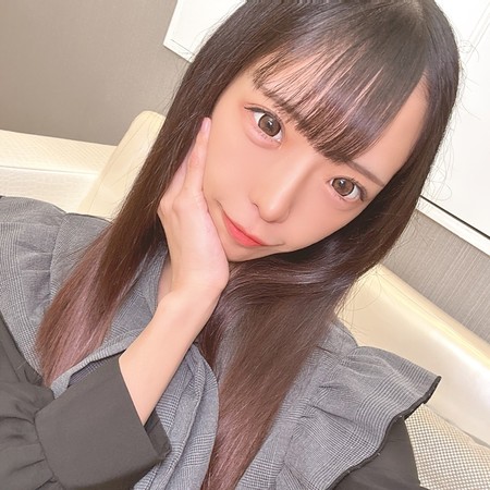 FC2-PPV-4813480 [BT](FC2) デカクリ♪超上玉\!30キロ代のモデル顔負け超絶美スタイルはまさに芸術。唾液いっぱいのフェラ♪愛液垂れるトロトロおまんこに濃い中