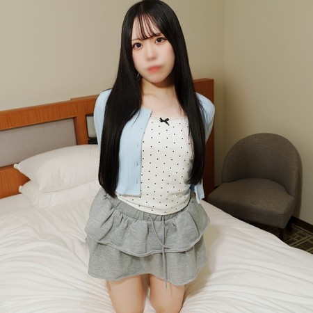 FC2-PPV-4812799 [BT](FC2) 色白脚長スレンダー美尻。生意気そうなガルバの店員をナンパして生ハメSEX。最後はドM従順マンコになって2連続中出しを受け止めまし