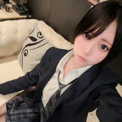 FC2-PPV-4828026 [BT](FC2) 【無修正】 18歳・ショートカット高身長スレンダーEカップの超美形S級制服美女ハメ撮り中出し!!