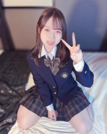 FC2-PPV-4845383 [BT](FC2) 【変態紳士完全復活×AF黒船襲来】伝説のAF巨匠が完全復活。20㎝オーバー巨根に身も心も委ねる右も左も分からない18歳はるかちゃ