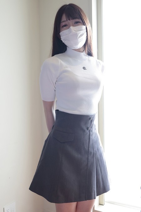 FC2-PPV-4849079 [BT](FC2) 最新作　美人看護士のひとみさん、彼氏に内緒で会いに来てくれました！（NTR\)