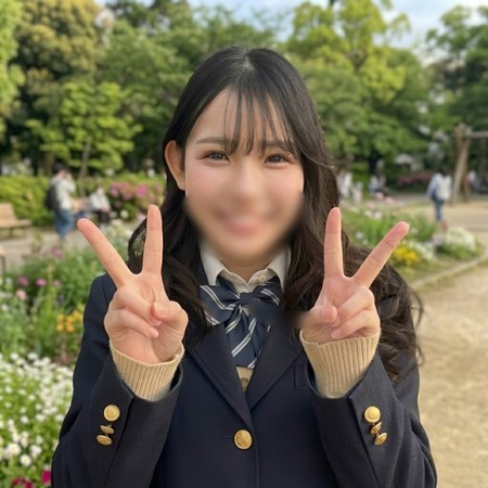 FC2-PPV-4875309 [BT](FC2) 衝撃！！男性経験ほぼナシ！SNSでバズったイマドキ美女が巨根と生ハメで感じまくり！