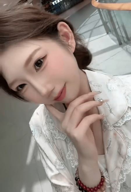 (杏吧傳媒)(xb-1790)(20260305)酒店雙飛175174高顏值嫩模